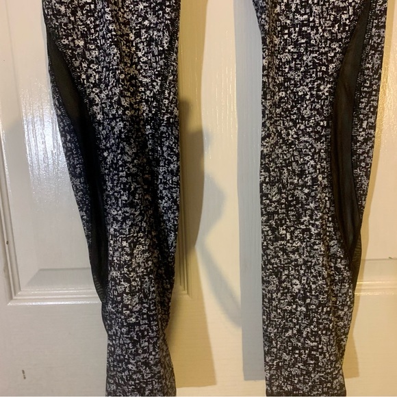 Lululemon Wunder Training - Picture 3 of 7